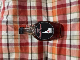 8 oz bottle of mapel syrup